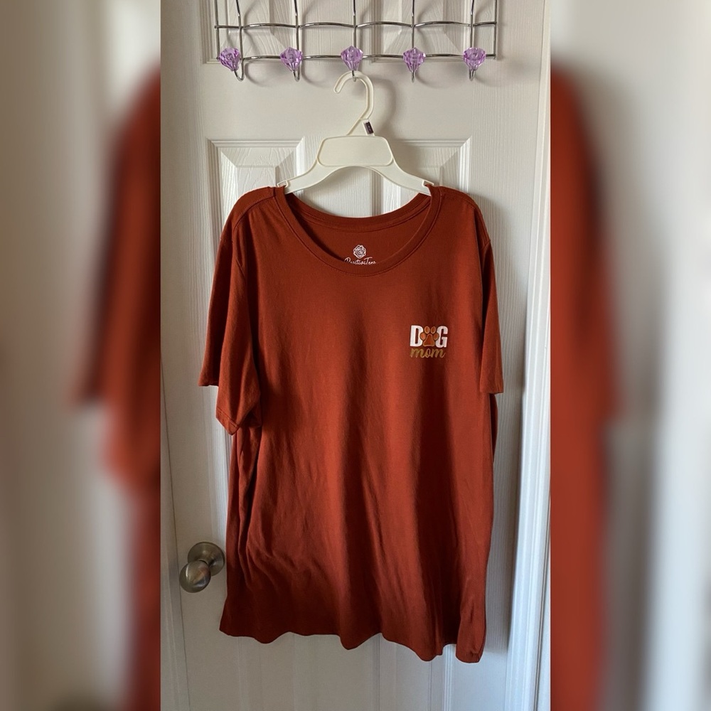 Rusty Bronze Dog Mom Shirt